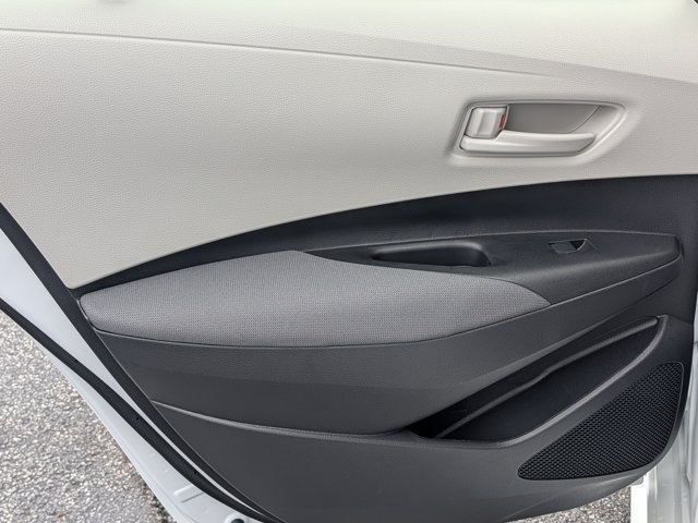 Used 2026 Toyota Corolla LE FWD image 18