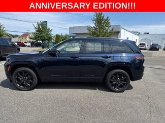 Used 2023 Jeep Grand Cherokee 30th Anniversary AWD/4WD video 1