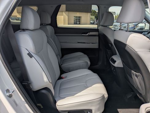 Certified 2025 Hyundai Palisade SEL AWD/4WD image 33