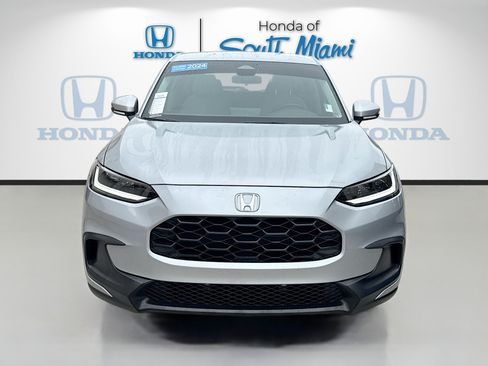 Certified 2024 Honda HR-V LX image 2