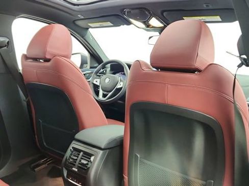 Used 2025 BMW X4 xDrive30i w/ Premium Package image 27