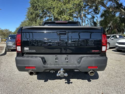 Used 2025 Honda Ridgeline Sport image 19