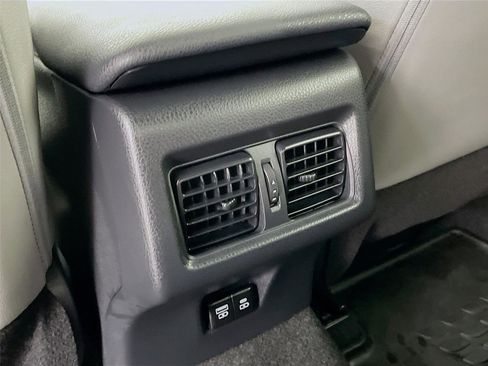 Used 2025 Toyota Camry SE w/ Multimedia Upgrade Package image 28