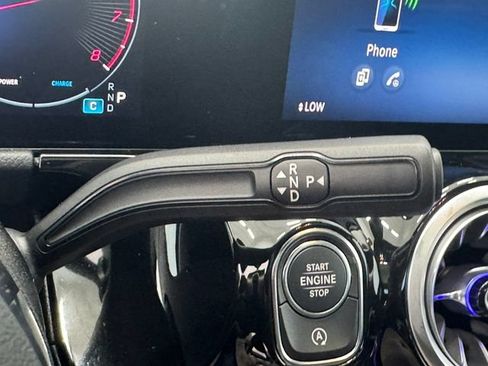 Certified 2026 Mercedes-Benz GLA 250 image 28