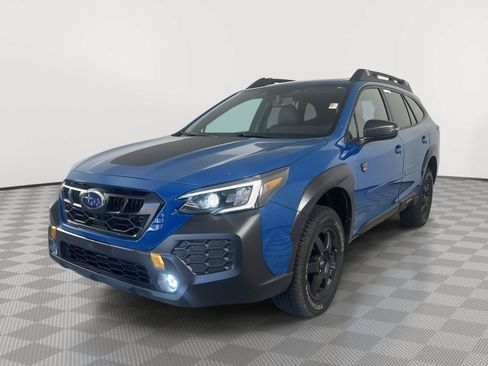 Certified 2025 Subaru Outback Wilderness AWD/4WD image 3