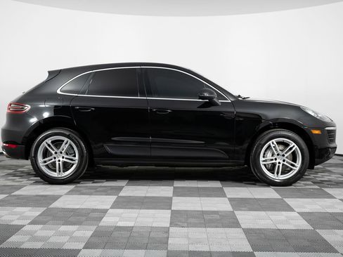 Used 2016 Porsche Macan S image 9