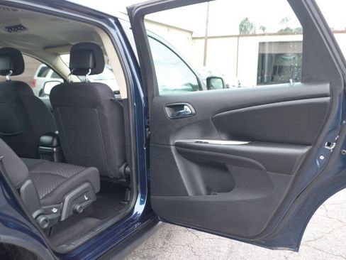 Used 2014 Dodge Journey American Value Package w/ Flexible Seating Group image 18