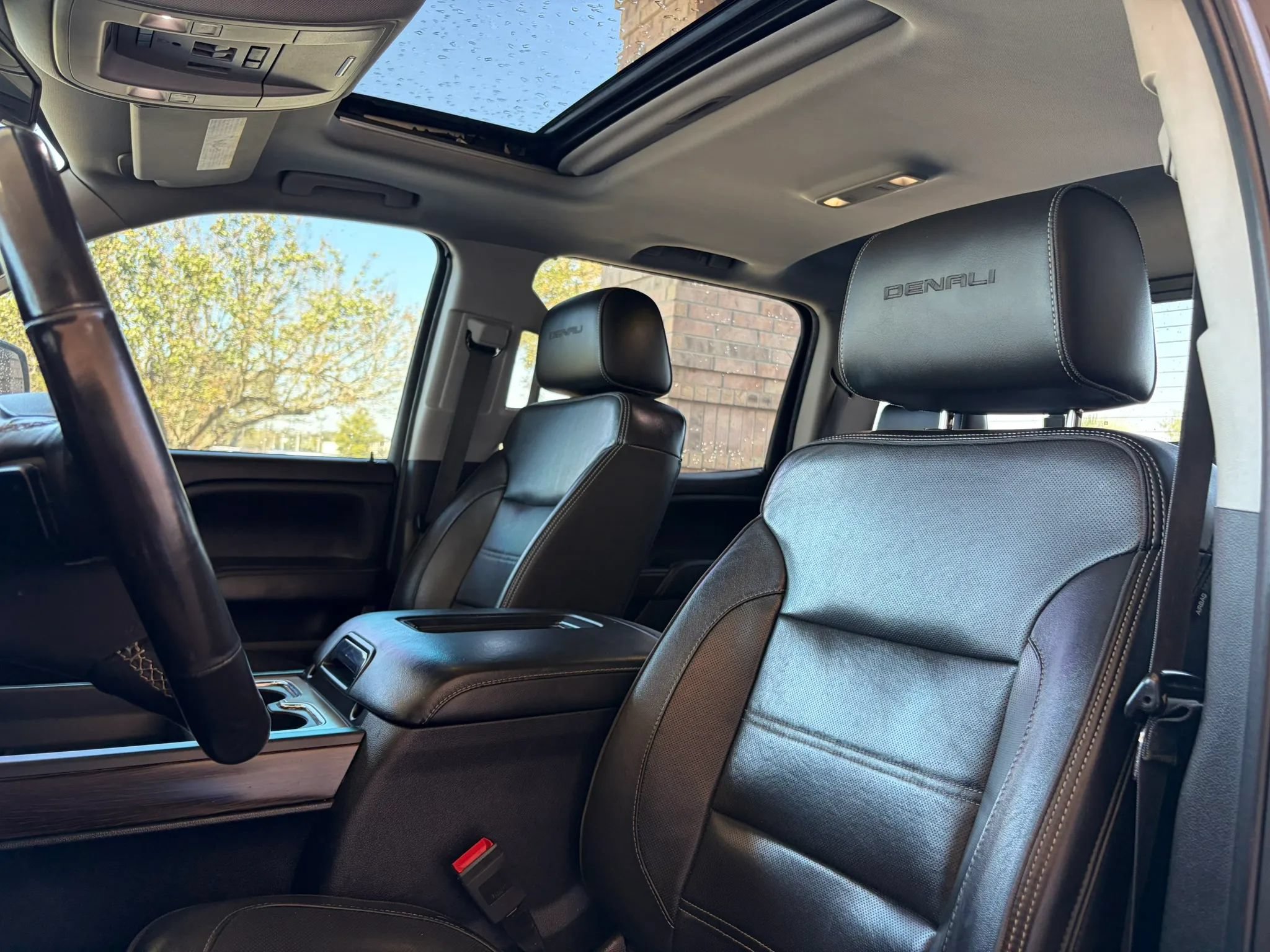 Used 2018 GMC Sierra 1500 Denali w/ Denali Ultimate Package AWD/4WD image 12