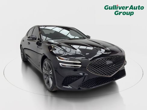 Used 2025 Genesis G70 2.5T w/ Sport Prestige Package image 13