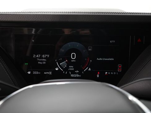 Used 2025 GMC Yukon XL Denali AWD/4WD image 33