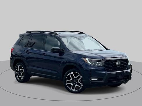 Used 2022 Honda Passport Elite image 2