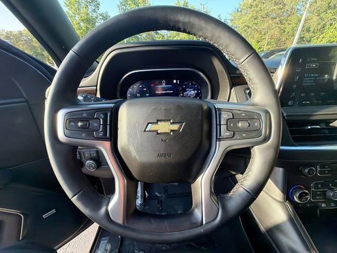 Used 2023 Chevrolet Tahoe Premier w/ Premium Package 2 AWD/4WD image 11