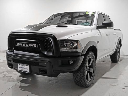 Used 2019 RAM 1500 Classic Warlock AWD/4WD image 3