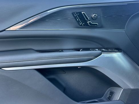 Certified 2024 Cadillac Lyriq Sport image 11