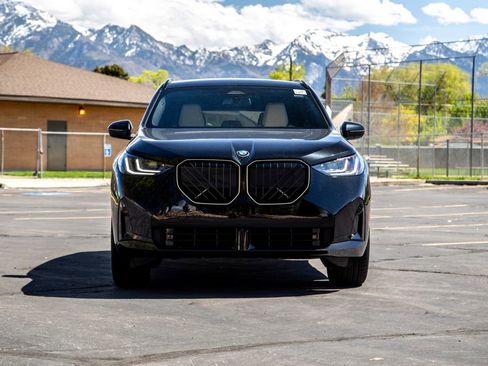 New 2026 BMW X3 xDrive30 w/ M Sport Package AWD/4WD image 8