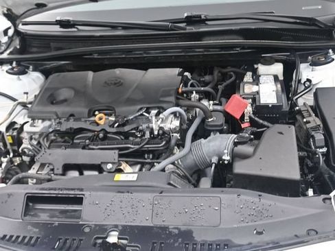 Used 2024 Toyota Camry SE FWD image 23