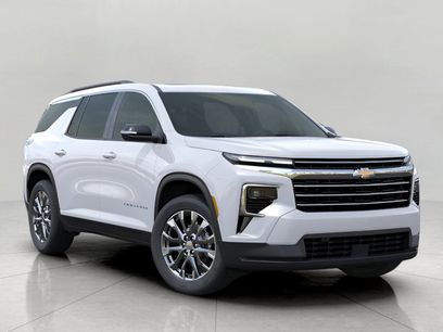 New 2026 Chevrolet Traverse LT w/ Sun and Wheel Package