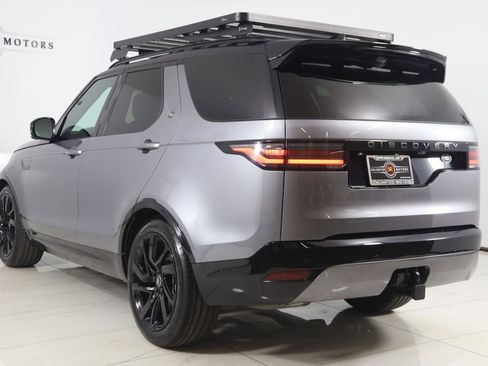 Used 2023 Land Rover Discovery S R-Dynamic AWD/4WD image 4