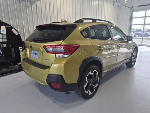Used 2023 Subaru Crosstrek 2.5i Limited AWD/4WD image 3