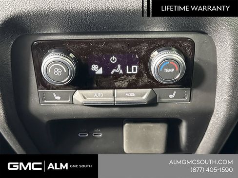 New 2026 GMC Acadia Elevation w/ Elevation Premium Package FWD image 24