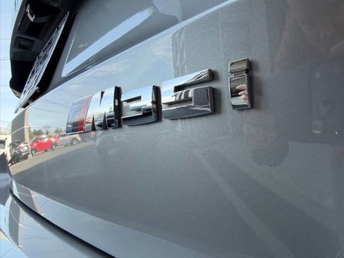 Used 2024 BMW X1 M35i w/ Premium Package image 27