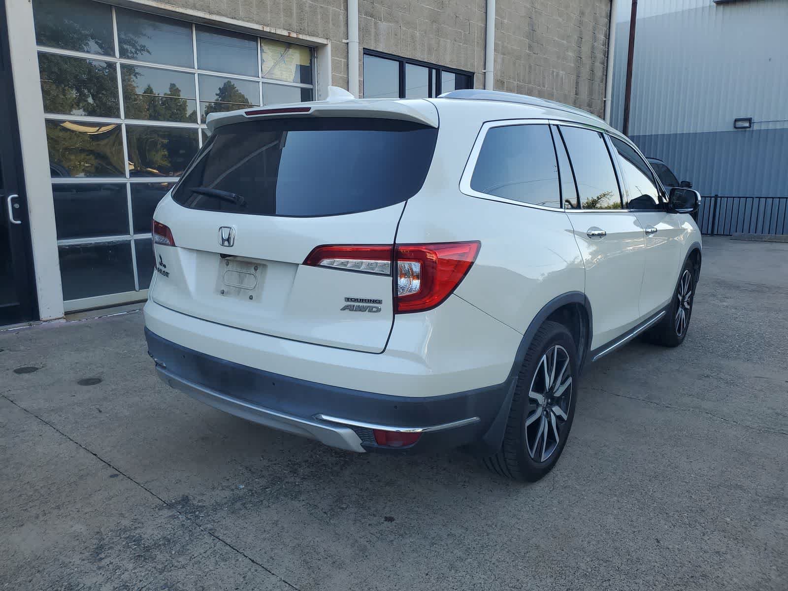 Used 2019 Honda Pilot Touring image 6