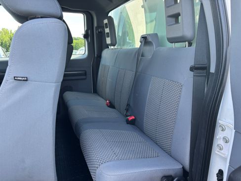 Used 2016 Ford F250 XL w/ Power Equipment Group AWD/4WD image 10