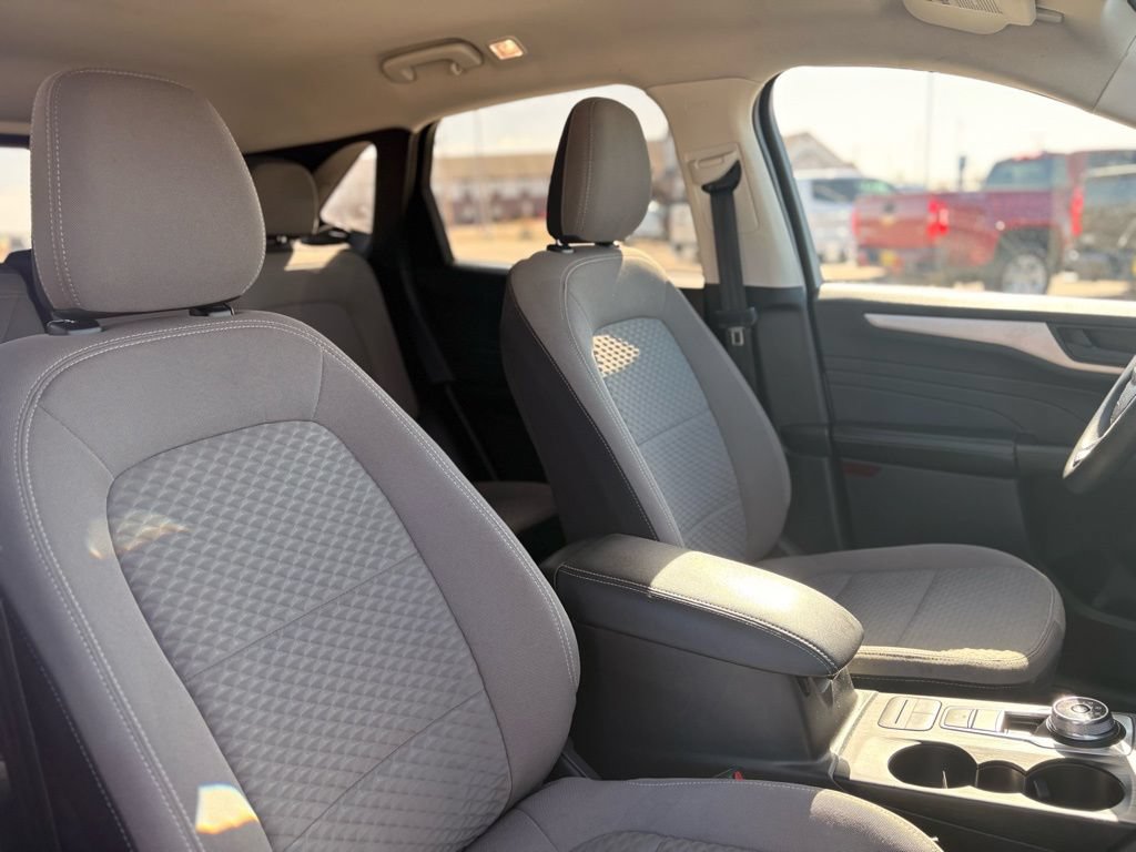 Used 2022 Ford Escape SE AWD/4WD image 13