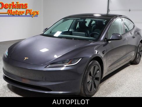 Used 2024 Tesla Model 3 Long Range image 1