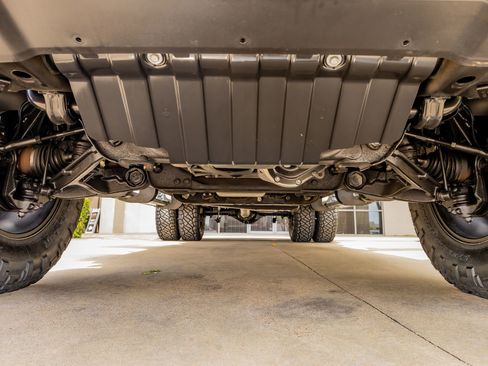 Used 2024 GMC Sierra 3500 SLT w/ SLT Premium Package image 15