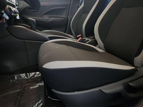 Certified 2025 Nissan Versa S w/ Trunk Package FWD image 29