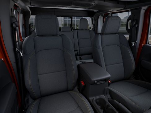 New 2025 Jeep Gladiator Sport image 25