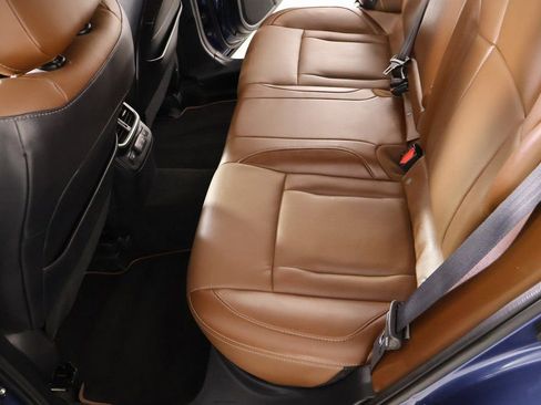 Used 2022 Subaru Outback Touring XT image 12