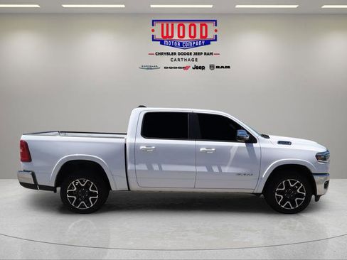 Used 2025 RAM 1500 Laramie AWD/4WD image 2
