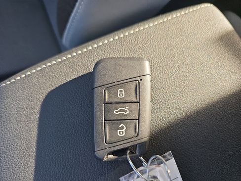 Used 2024 Volkswagen Taos S image 35