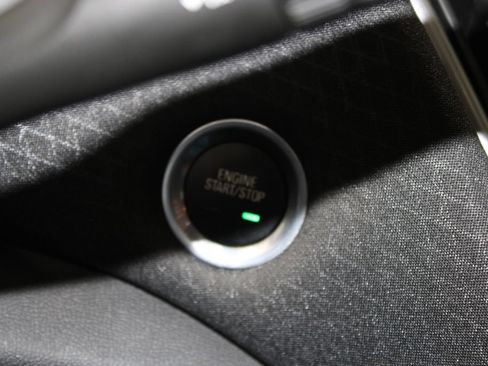 Used 2025 Chevrolet Malibu LT FWD image 45