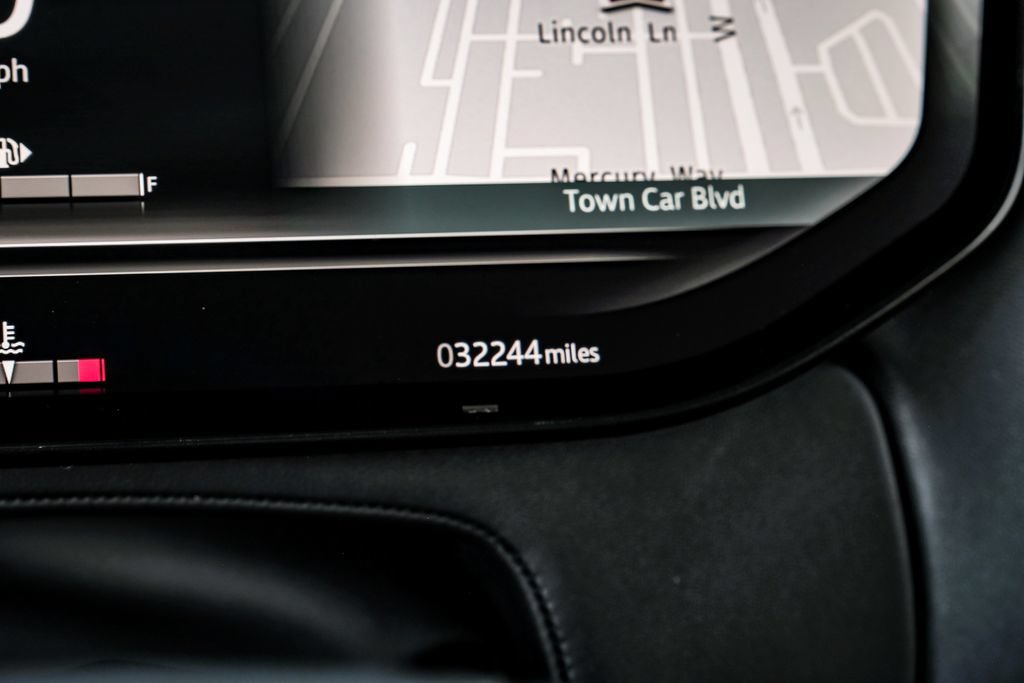 Used 2022 Land Rover Range Rover SE AWD/4WD image 14