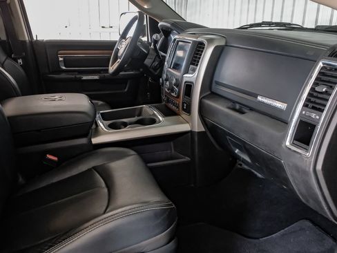 Used 2018 RAM 3500 Laramie AWD/4WD image 12