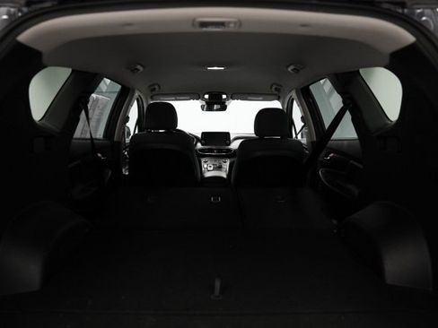 Used 2023 Hyundai Santa Fe SE image 32