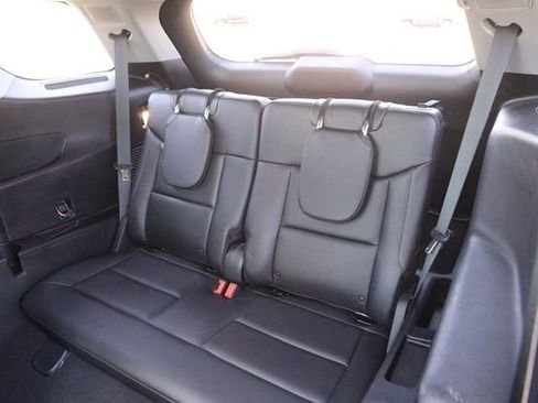 Used 2021 Ford Explorer Limited w/ Hybrid Equipment Group 310A AWD/4WD image 12