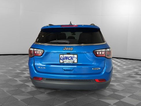 Used 2024 Jeep Compass Latitude AWD/4WD image 4