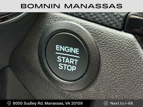 Used 2025 Ford Escape ST-Line image 13