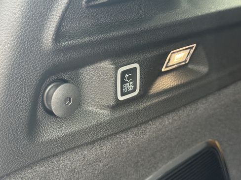 New 2026 Jeep Grand Cherokee L Summit AWD/4WD image 23