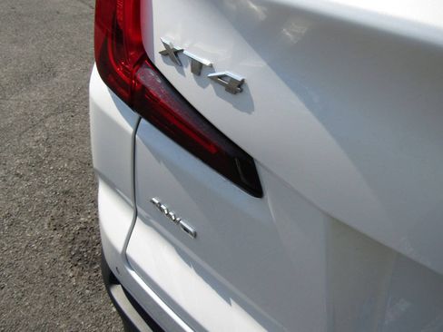 Used 2019 Cadillac XT4 Luxury AWD/4WD image 21