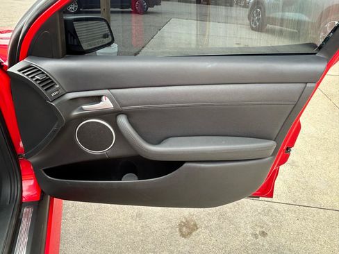 Used 2009 Pontiac G8 RWD image 16