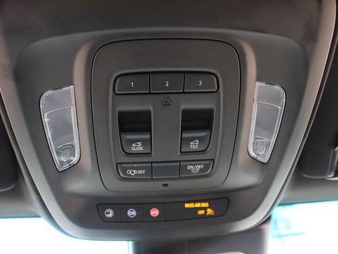 Used 2022 Cadillac CT4 V w/ Navigation Package RWD image 41