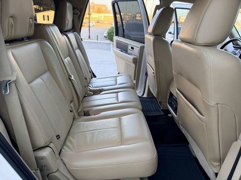 Used 2015 Ford Expedition XLT w/ Equipment Group 201A image 17