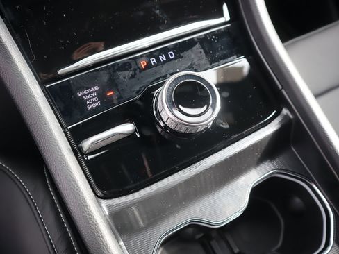 New 2026 Jeep Grand Cherokee Limited AWD/4WD image 9