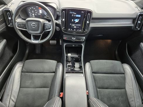 Used 2021 Volvo XC40 T5 R-Design w/ Advanced Package AWD/4WD image 5