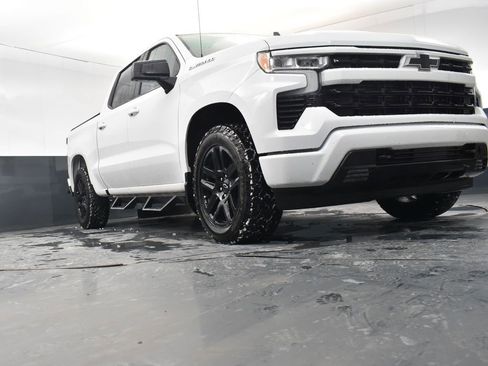 Certified 2022 Chevrolet Silverado 1500 RST image 24